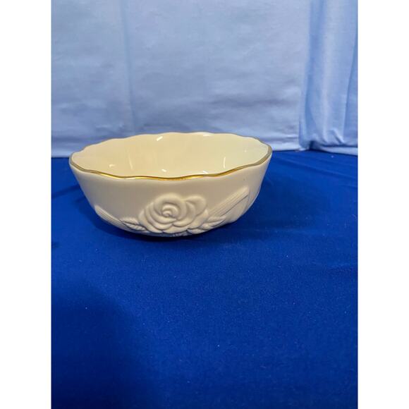 Lenox Bowl Rose Blossom Gold Trim - Picture 1 of 4